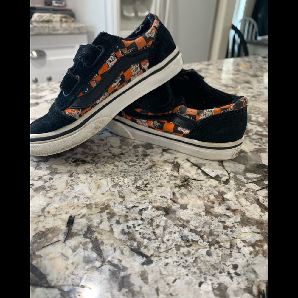 RIP Skull Vans